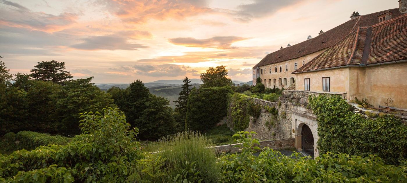 Burg Bernstein
