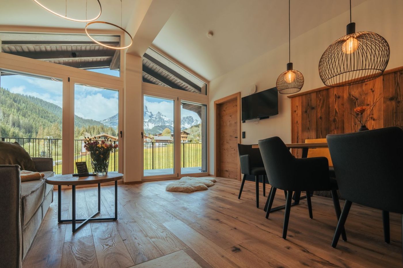 Ann Suites