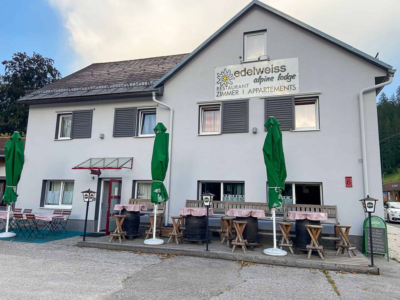 Edelweiss Alpine Lodge
