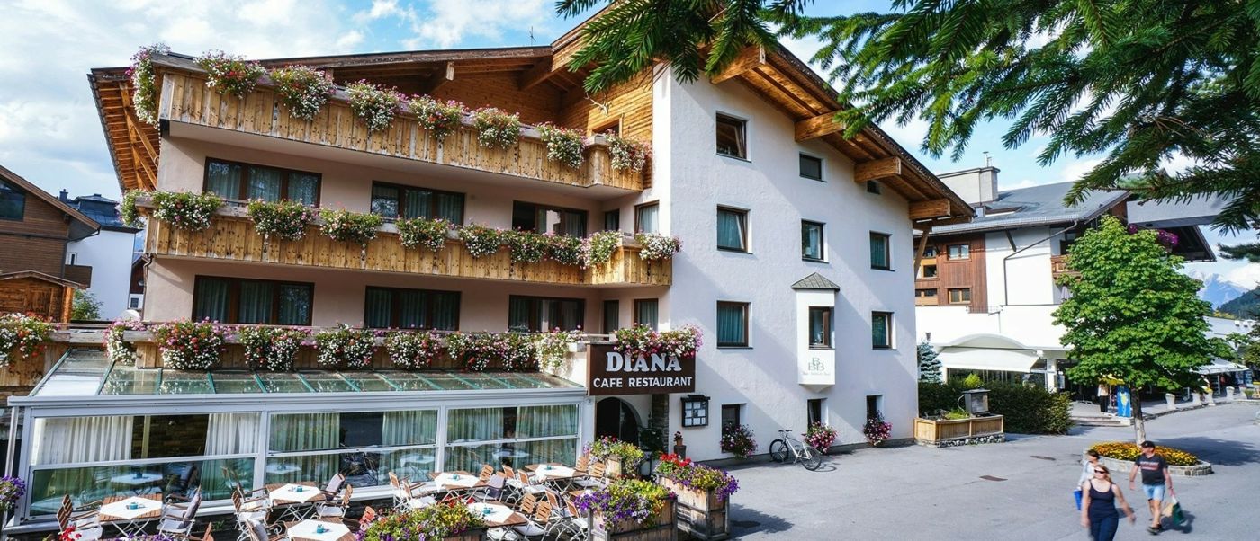 Hotel Diana