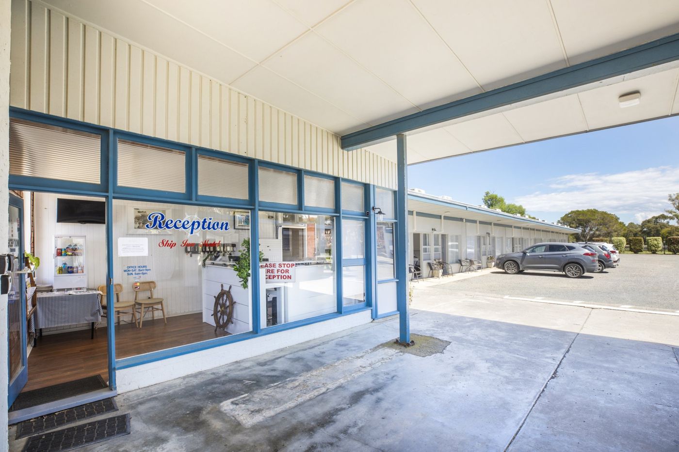 Ship Inn Motel