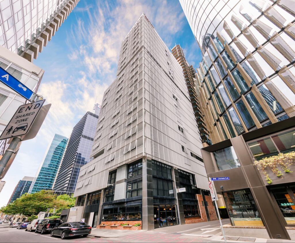 Brady Hotels