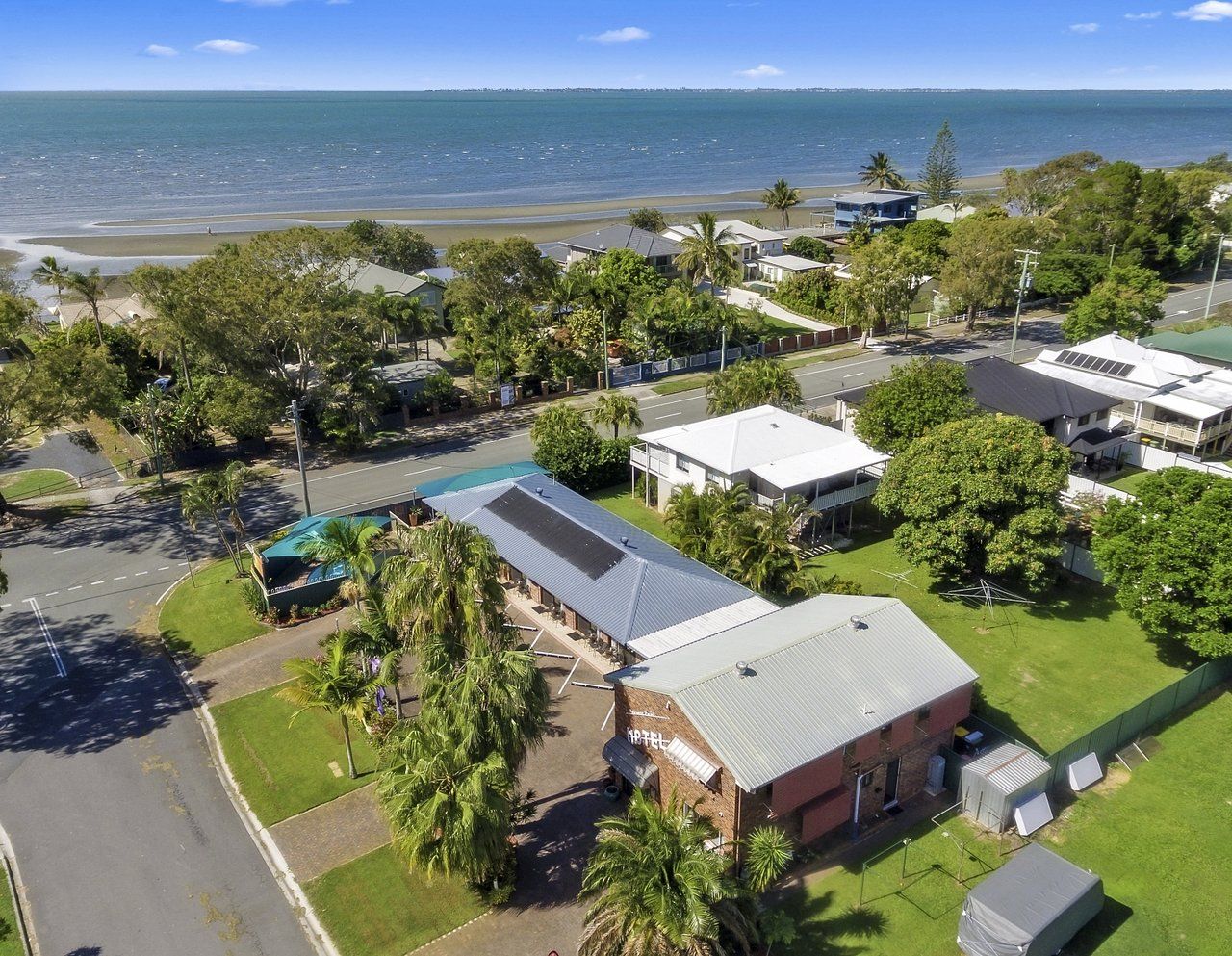 Beachmere Palms Motel
