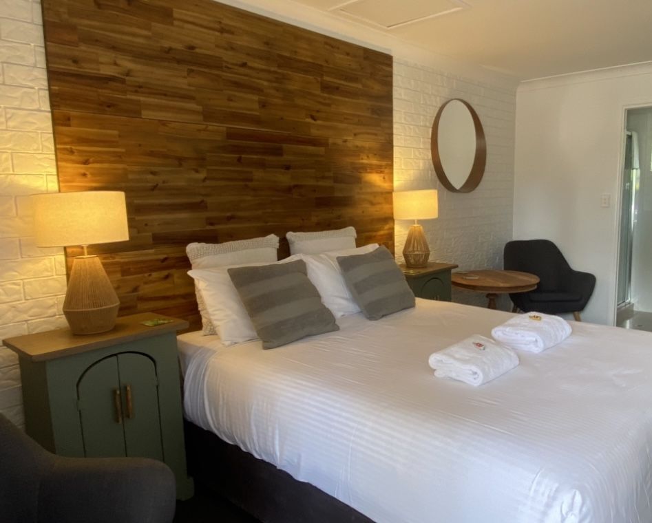 Beachmere Palms Motel