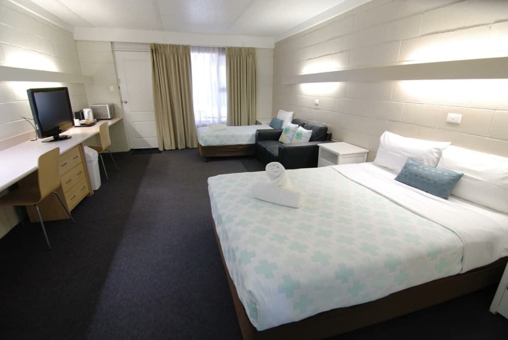 Mayfair Motel