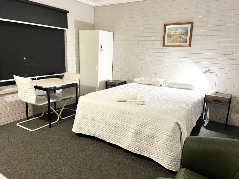 Town Central Motel