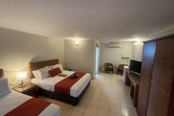 Best Western Pine Tree Motel