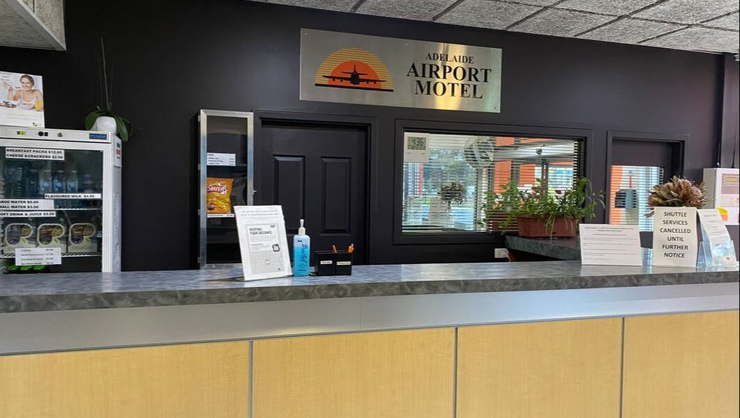 Airport Motel