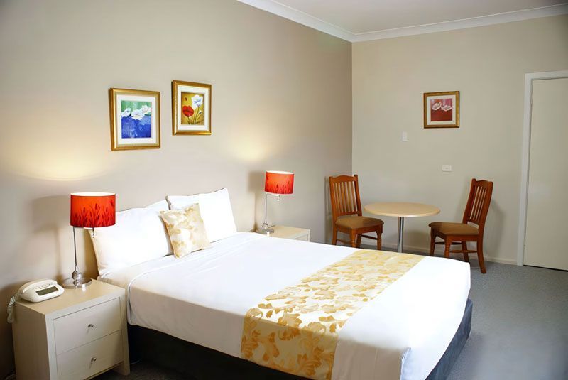 Country Lodge Motor Inn