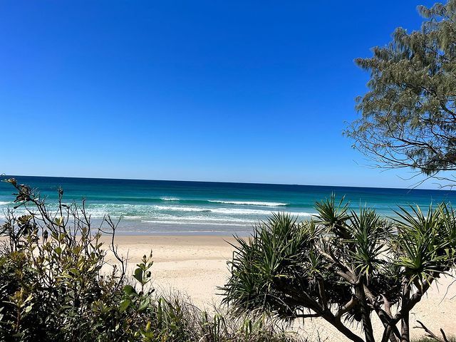 Tallow Beach Motel