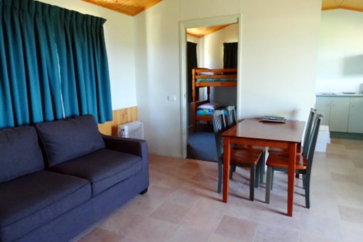 Eungella Mountain Edge Escape