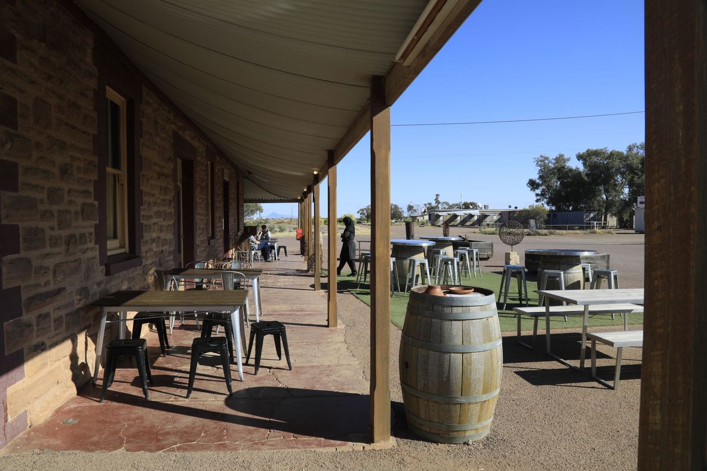 Endeavour Court Motor Inn