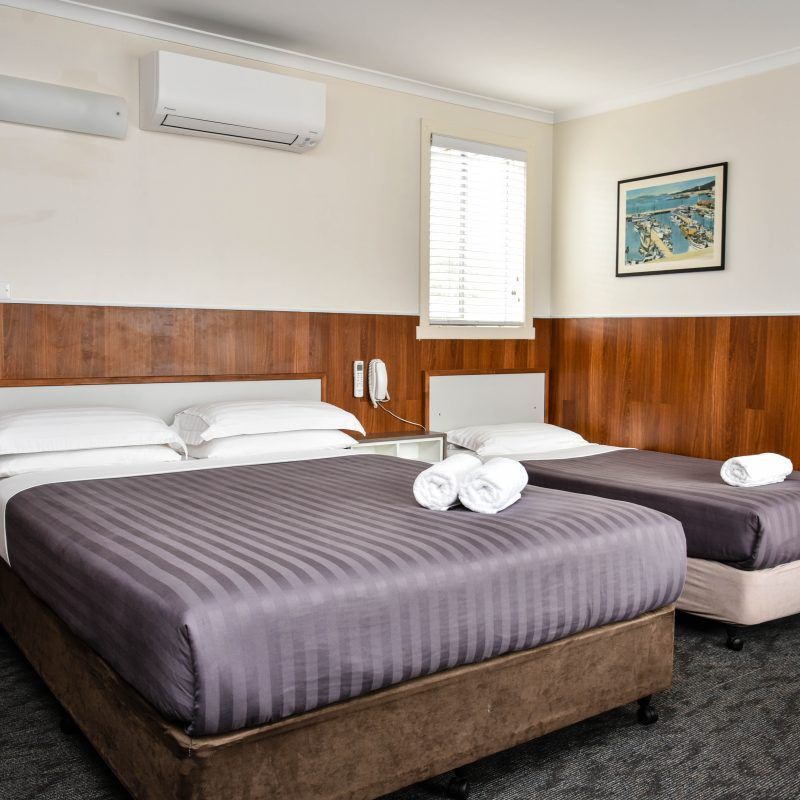 Hobart Tower Motel
