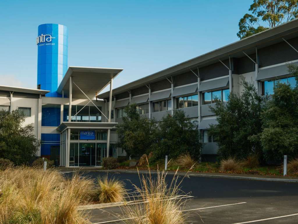 Quality Hotel Hobart Airport