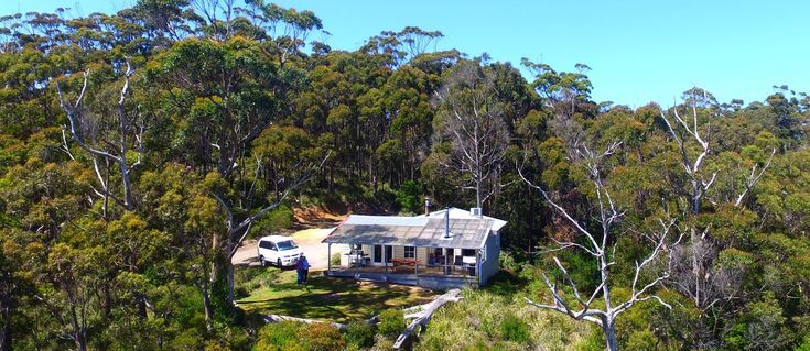 Island View Spa Cottage