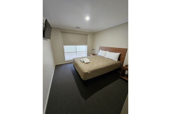 Top of the Town Motel