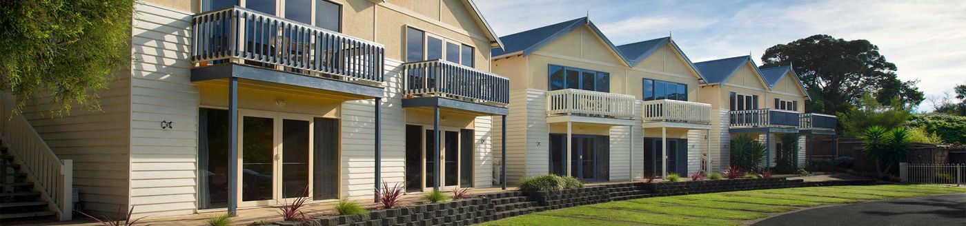 Boathouse Resort Studios and Suites