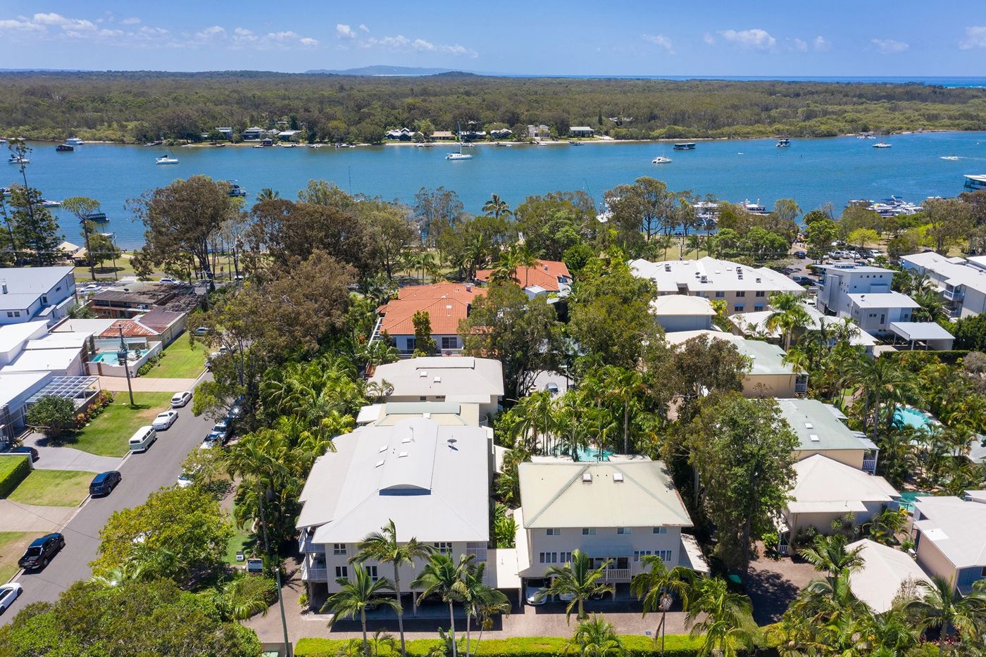 Sunset Cove Noosa Resort