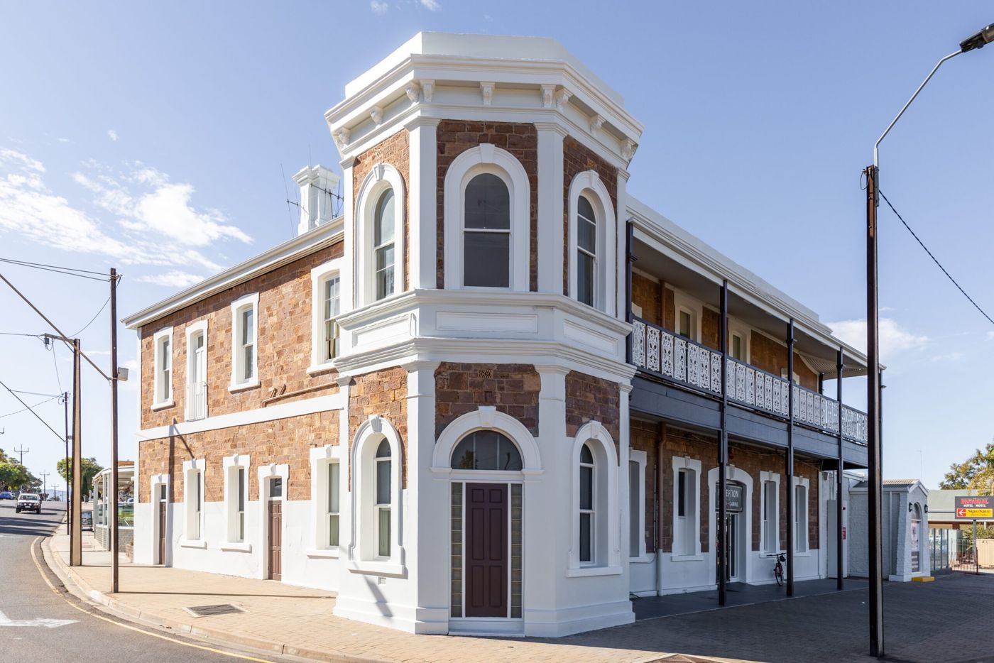 Pastoral Hotel Motel