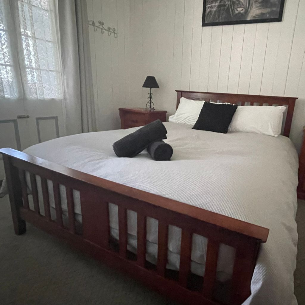 Montrose on Moore B&B