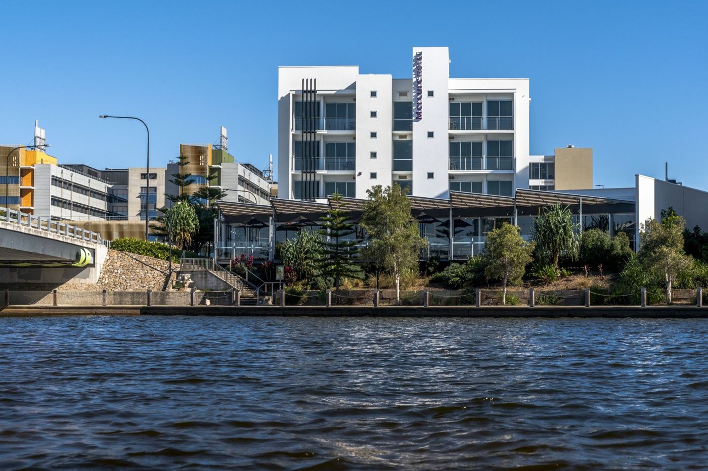 Mercure Sunshine Coast Kawana Waters