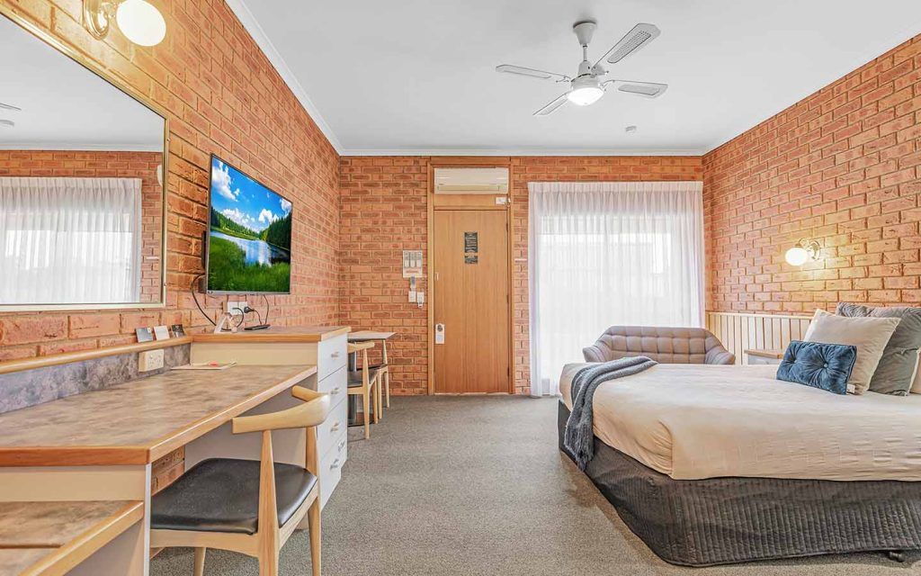 Golden River Motor Inn