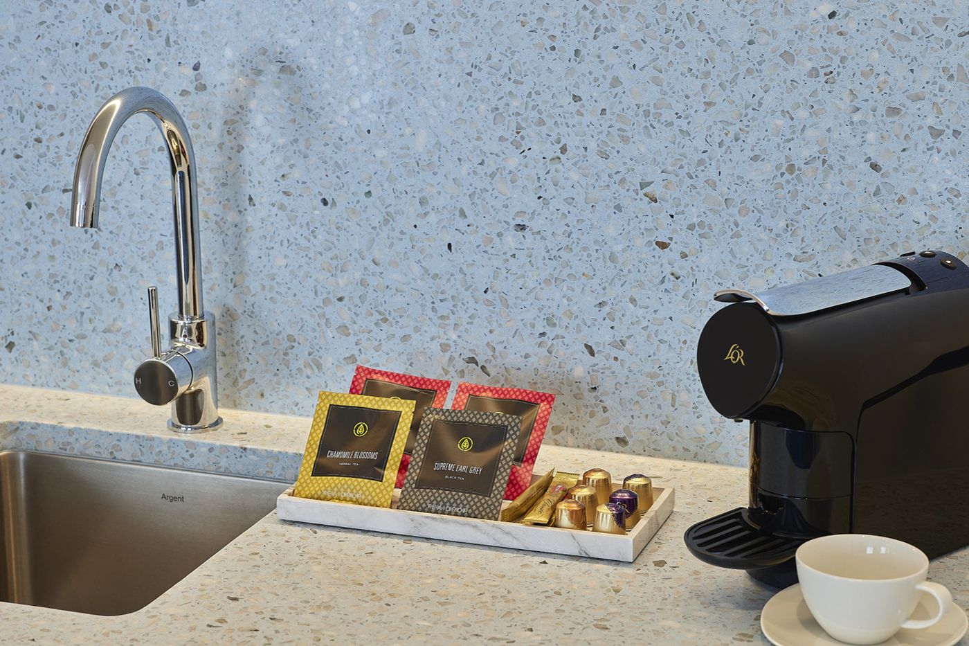 Adina Apartment Hotel