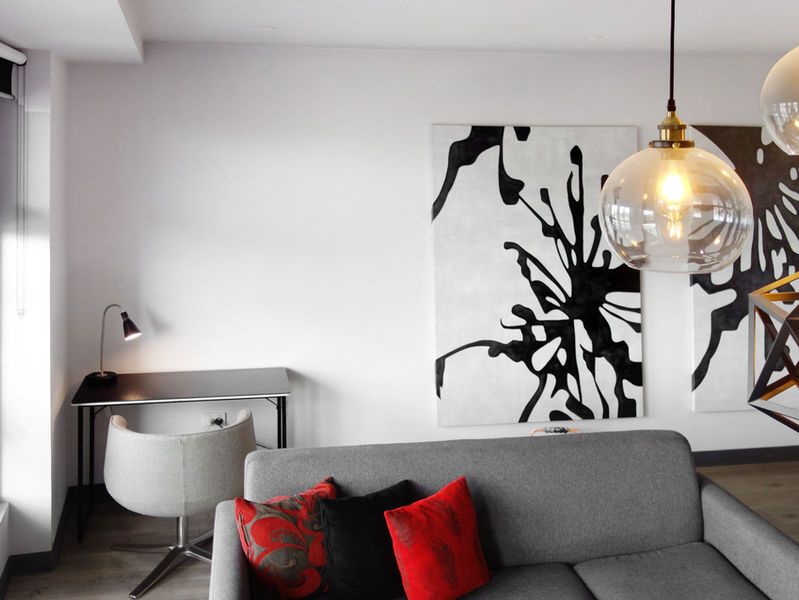 Semaphore Splash Apartments