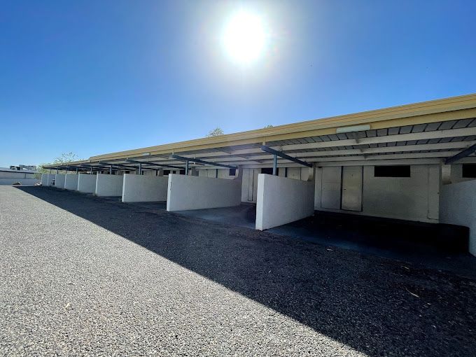Overlander Hotel