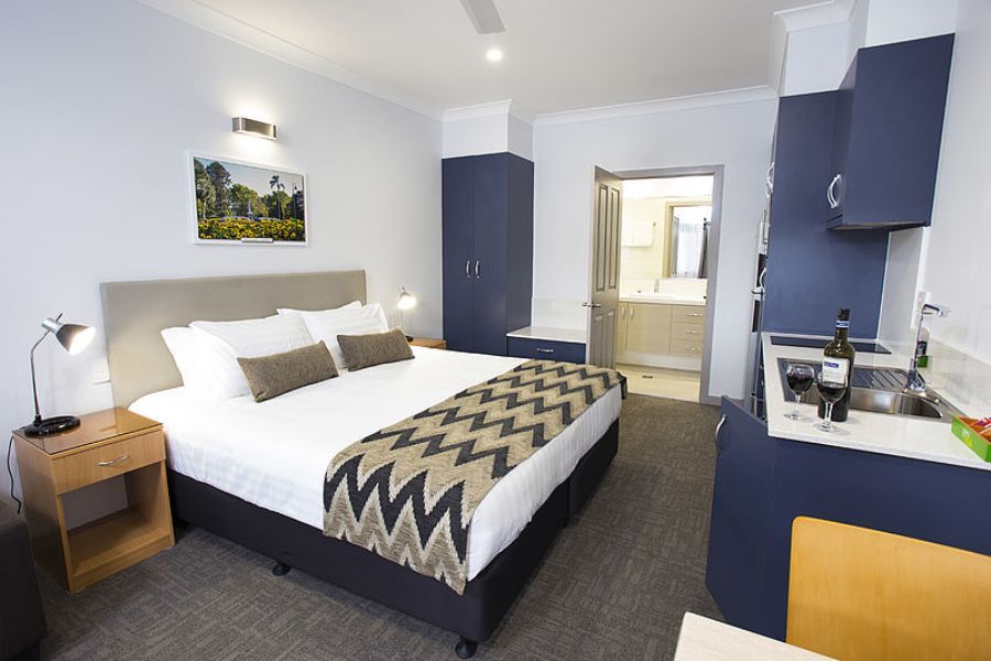 Altitude Motel