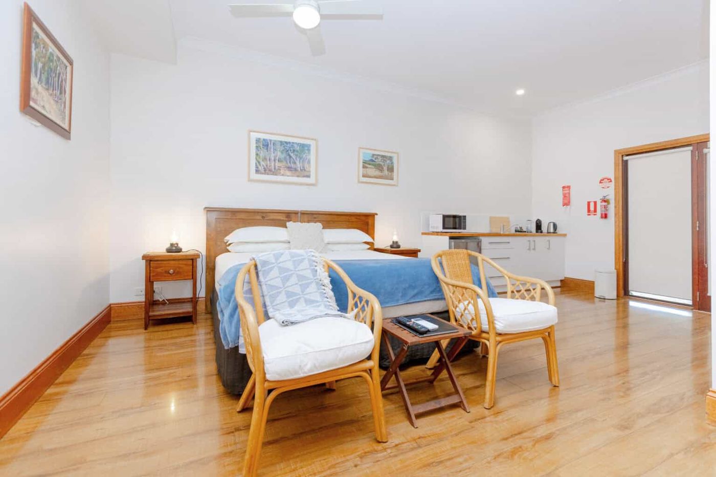 Birdwood Motel