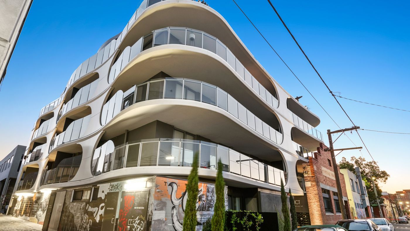 District Apartments