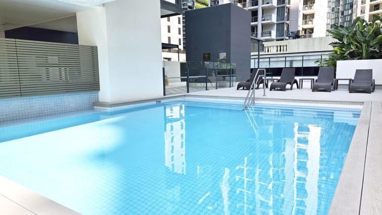 Oaks Brisbane on Charlotte Suites