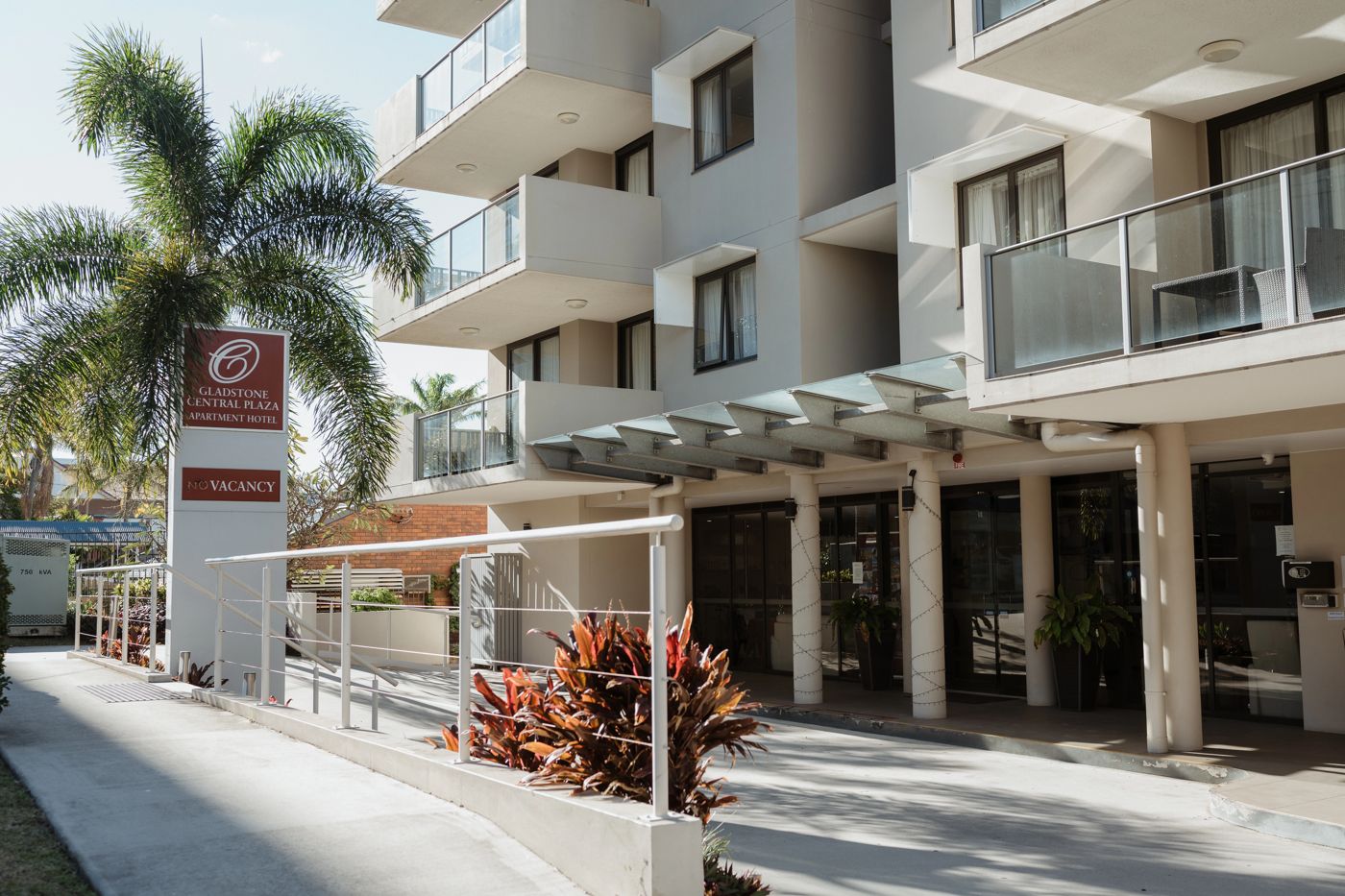 Gladstone Central Plaza Apartment Hotel
