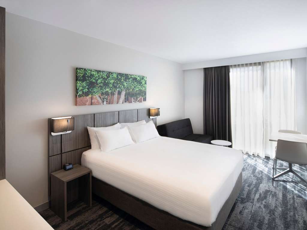 Mercure Sydney Blacktown