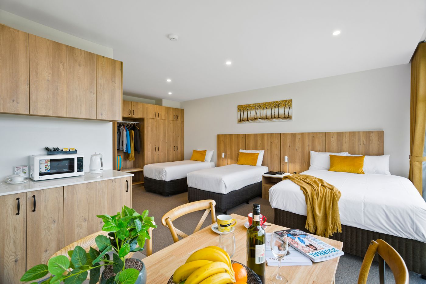 Parkside Motel