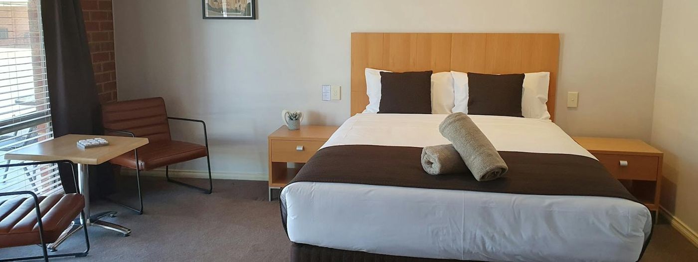 Golden Reef Motor Inn