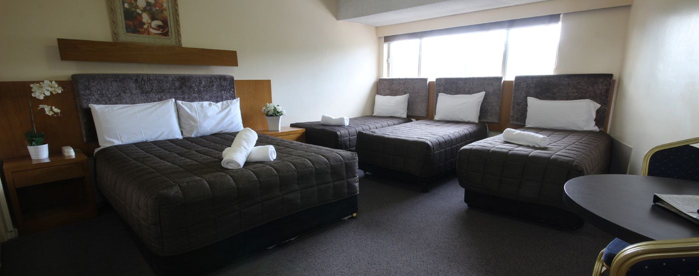 Molly Morgan Motor Inn