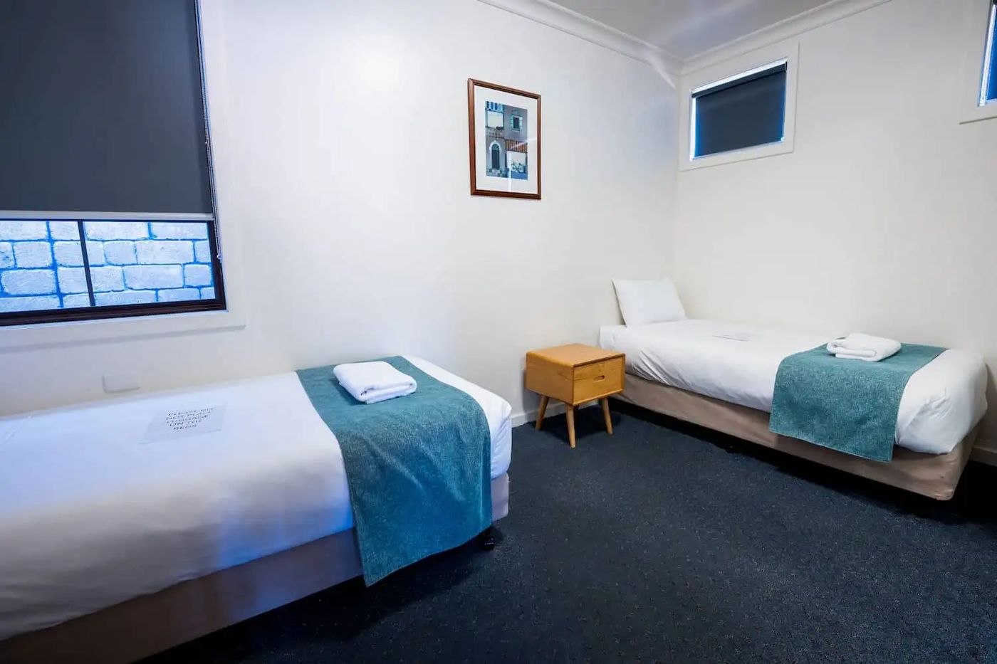 Olde Tudor Motor Inn