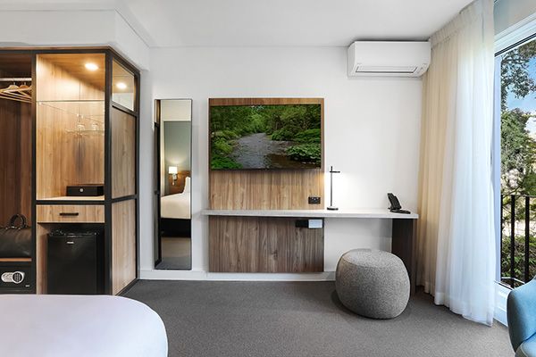 Killara Hotel & Suites