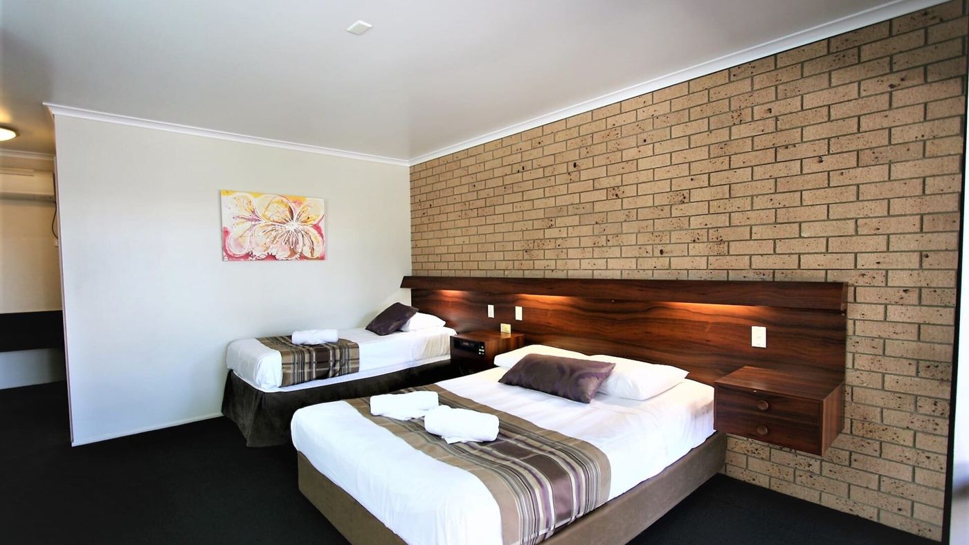 Sarina Motor Inn