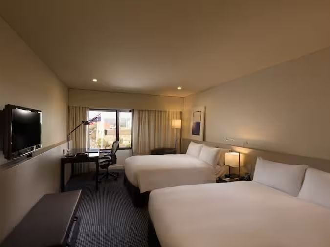 Amora Hotel Adelaide
