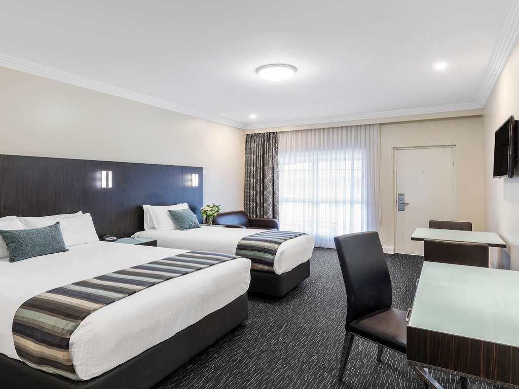 Mercure Goulburn