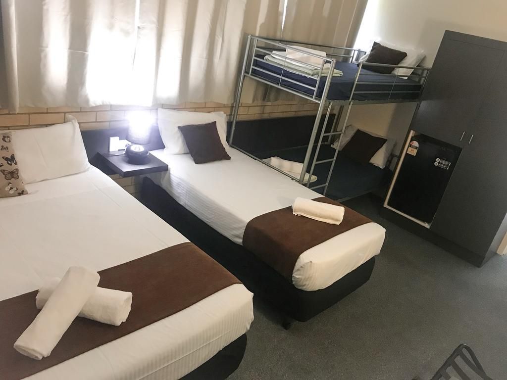 Tropical Gateway Motor Inn