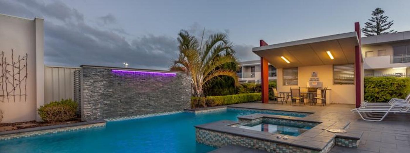 Platinum International Motor Inn