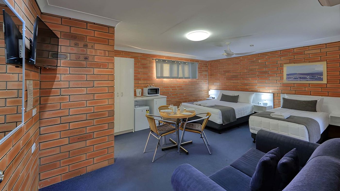 Gunsynd Motor Inn