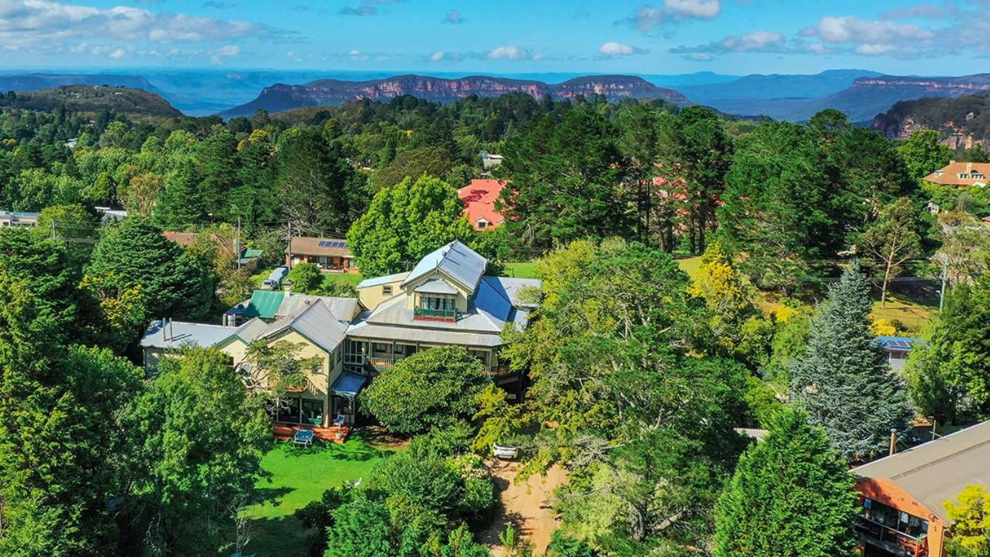 Leura House