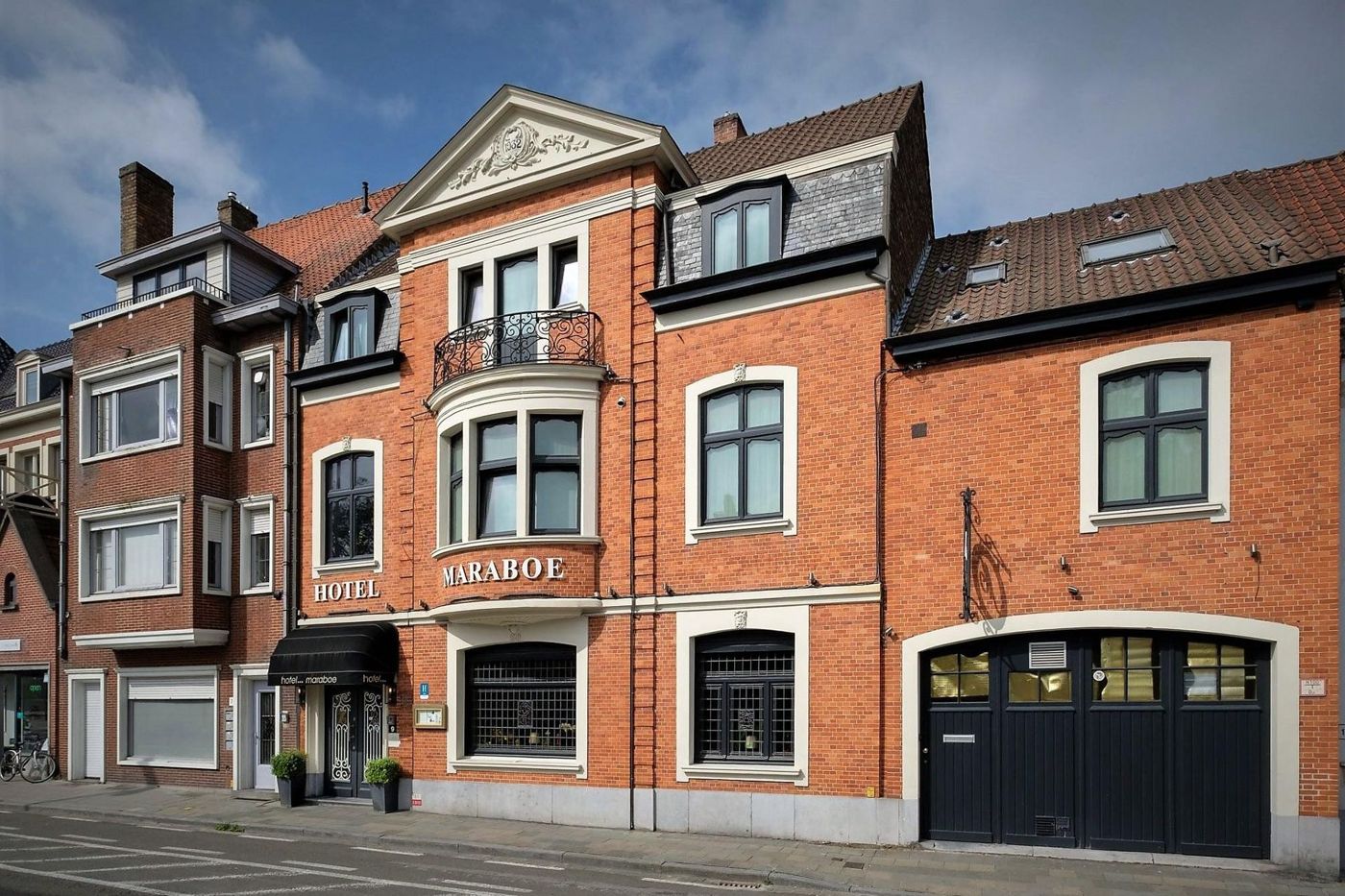 Maraboe Hotel
