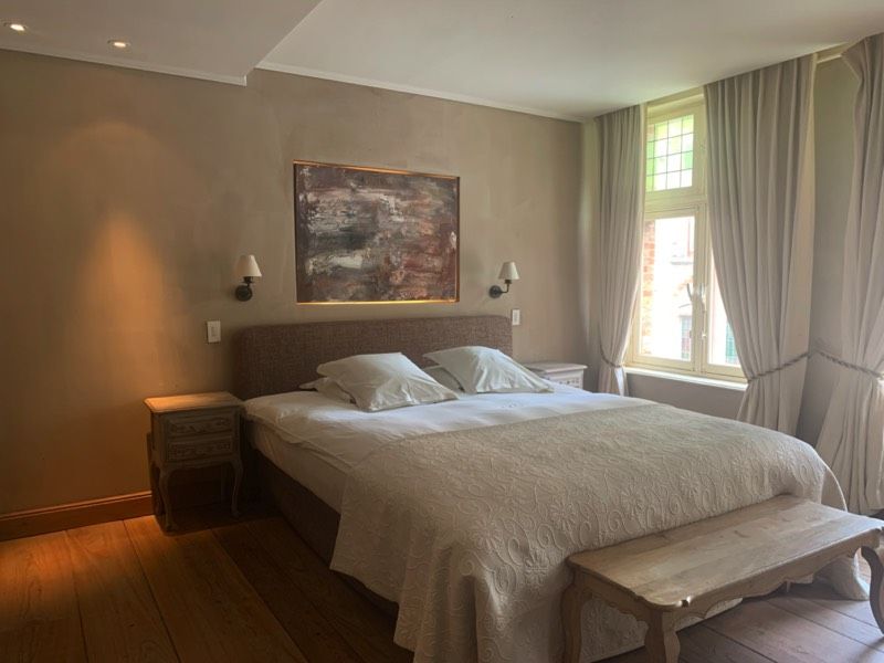 1669 Bed and Breakfast