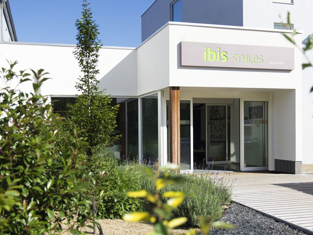 IBIS Styles